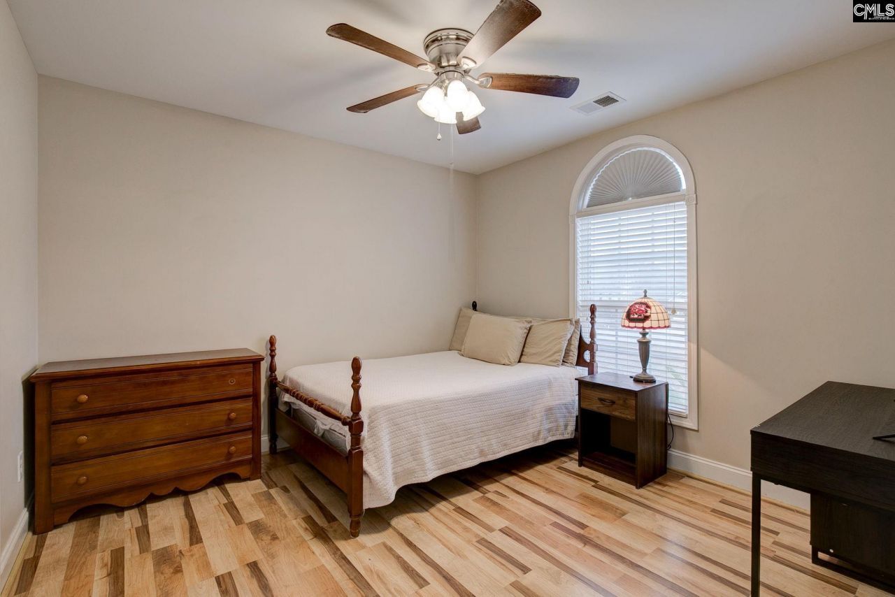 21 Heatherwood Photo 20