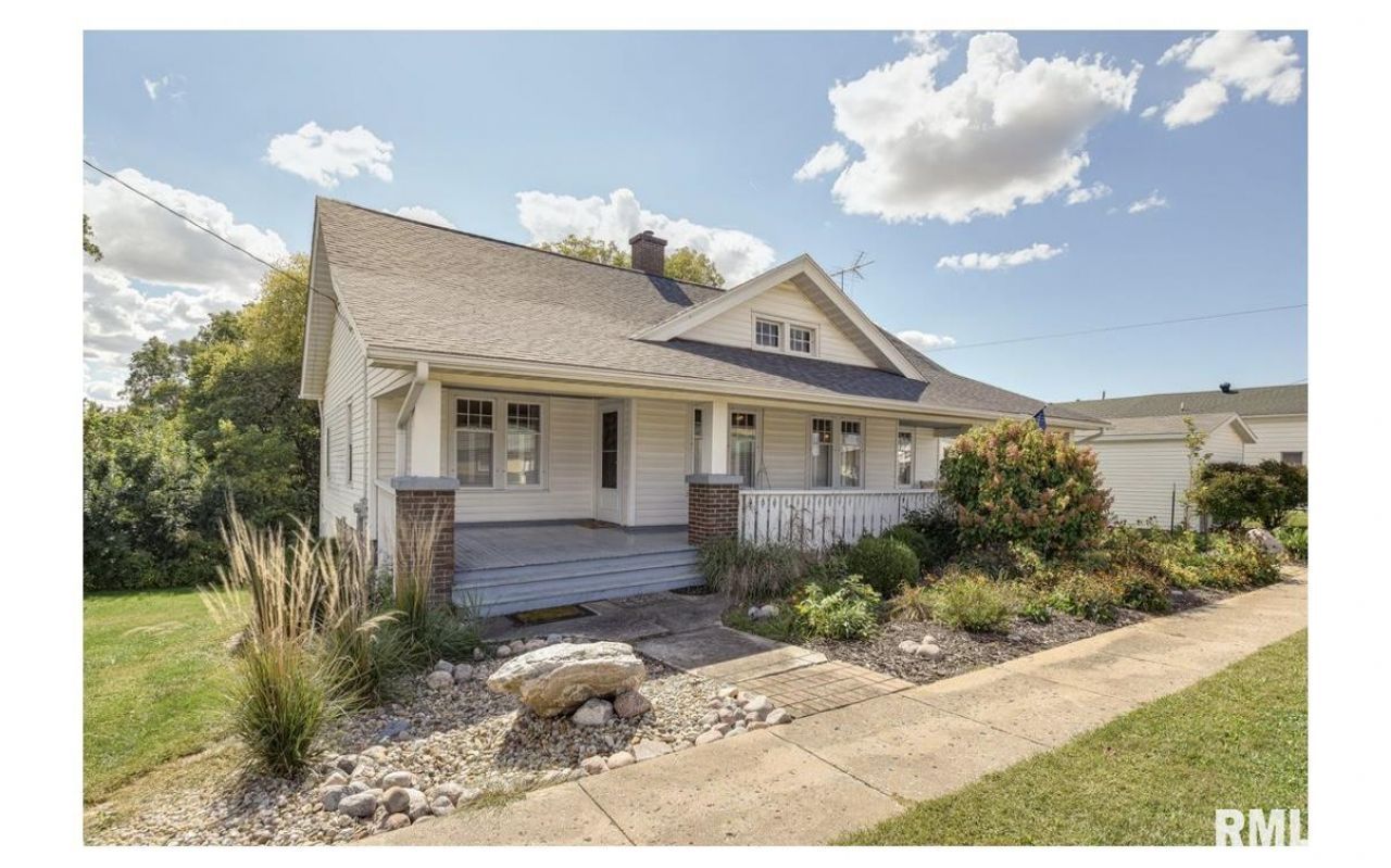 209 E Main Street, Biggsville, IL 61418 Main Photo