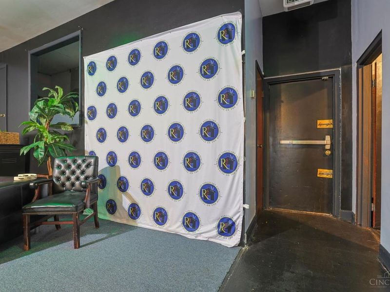 4662 Ashtree Drive, Cincinnati, OH 45223 Photo 13