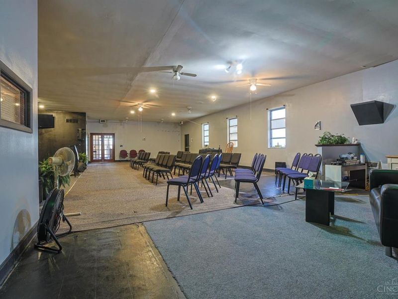 4662 Ashtree Drive, Cincinnati, OH 45223 Photo 16