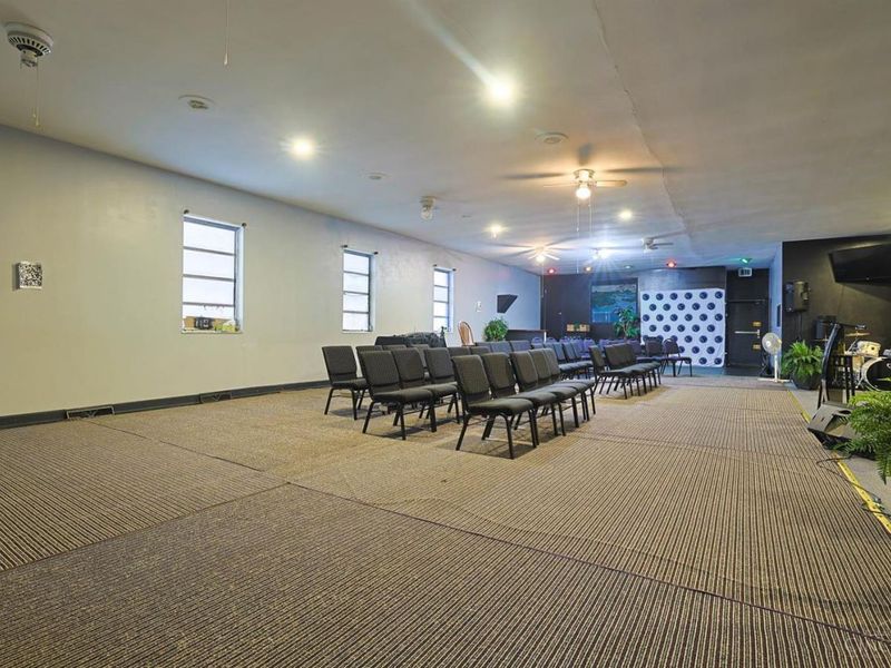 4662 Ashtree Drive, Cincinnati, OH 45223 Photo 17