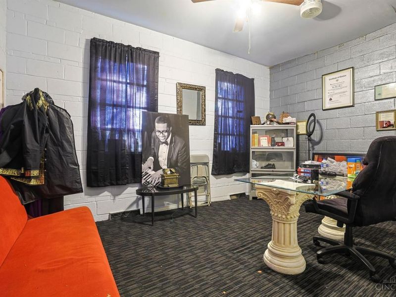 4662 Ashtree Drive, Cincinnati, OH 45223 Photo 9