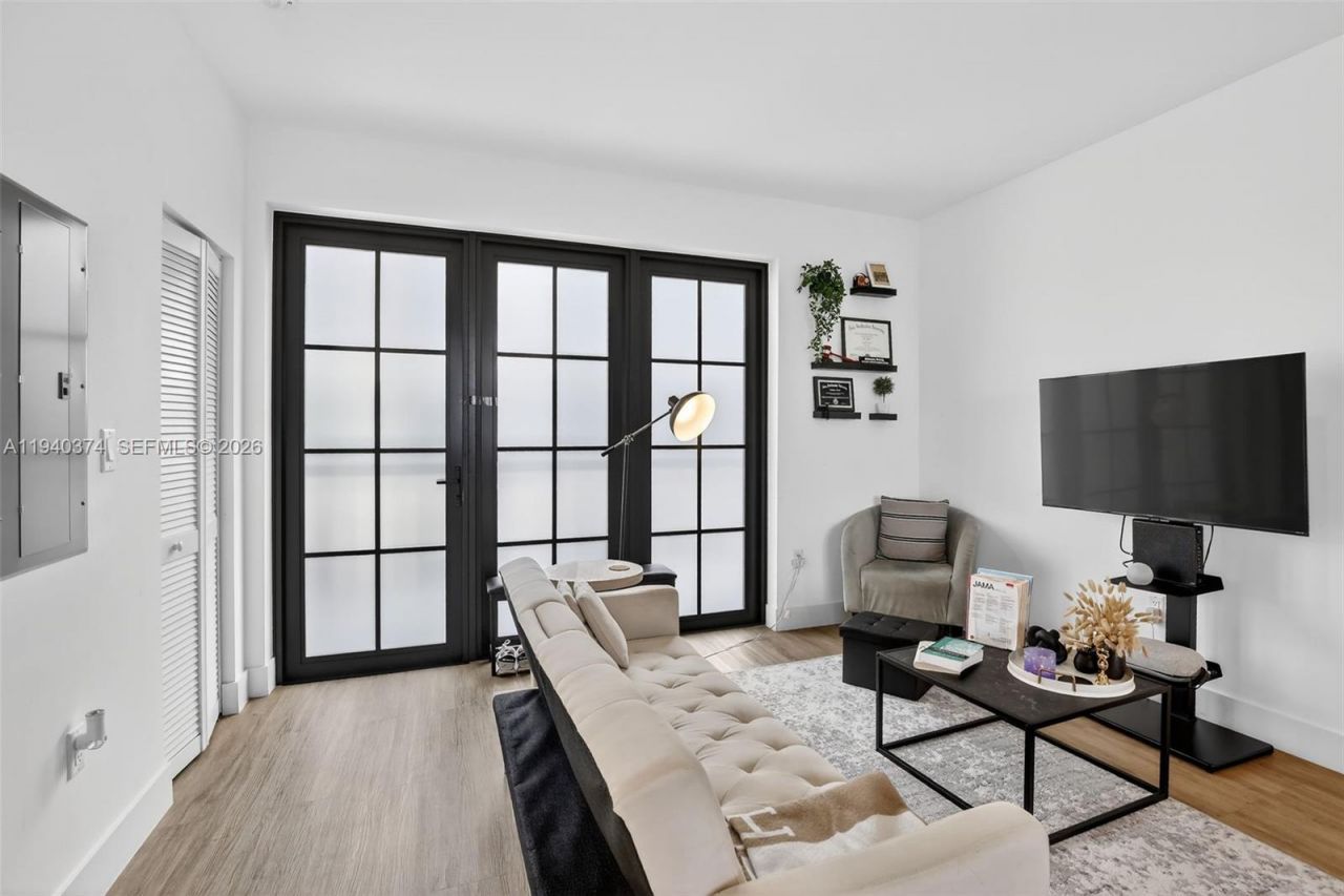 4100 SW 64th Ave , Unit 301, Davie, FL 33314 Photo