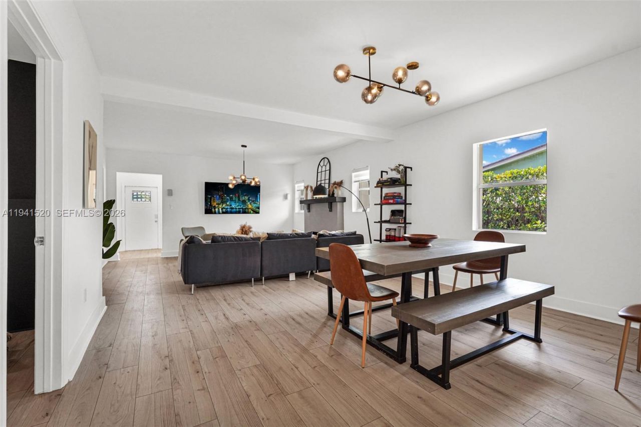 37 NW 47th St, Miami, FL 33127 Photo