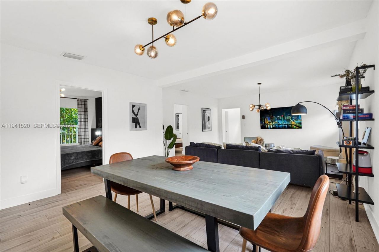 37 NW 47th St, Miami, FL 33127 Photo