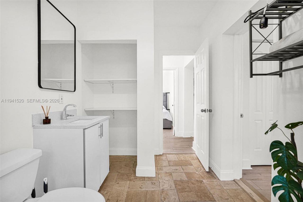 37 NW 47th St, Miami, FL 33127 Photo