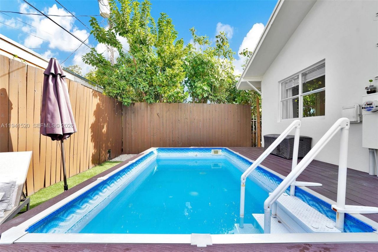 37 NW 47th St, Miami, FL 33127 Photo