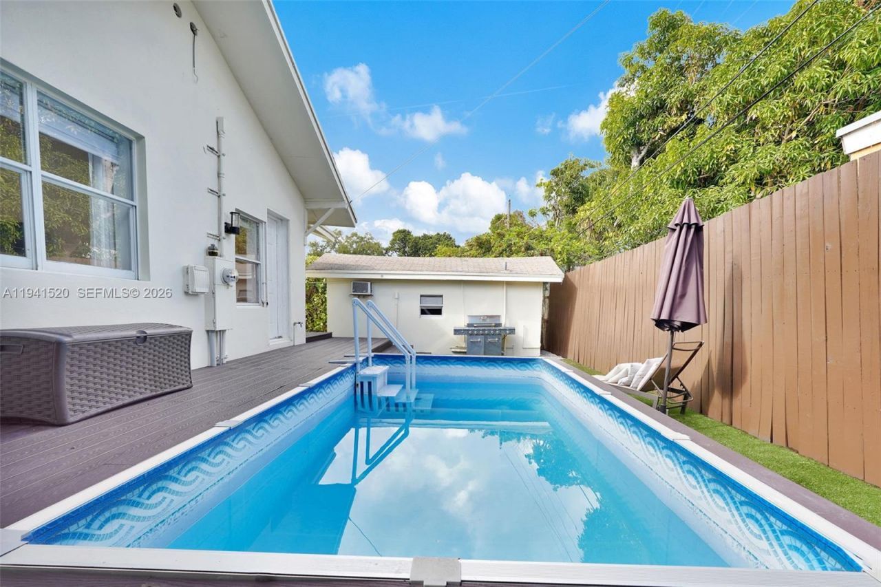 37 NW 47th St, Miami, FL 33127 Photo