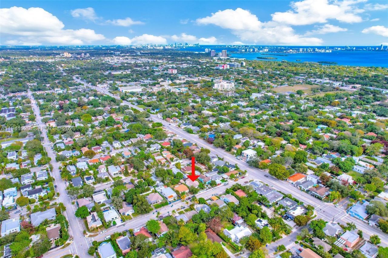 37 NW 47th St, Miami, FL 33127 Photo