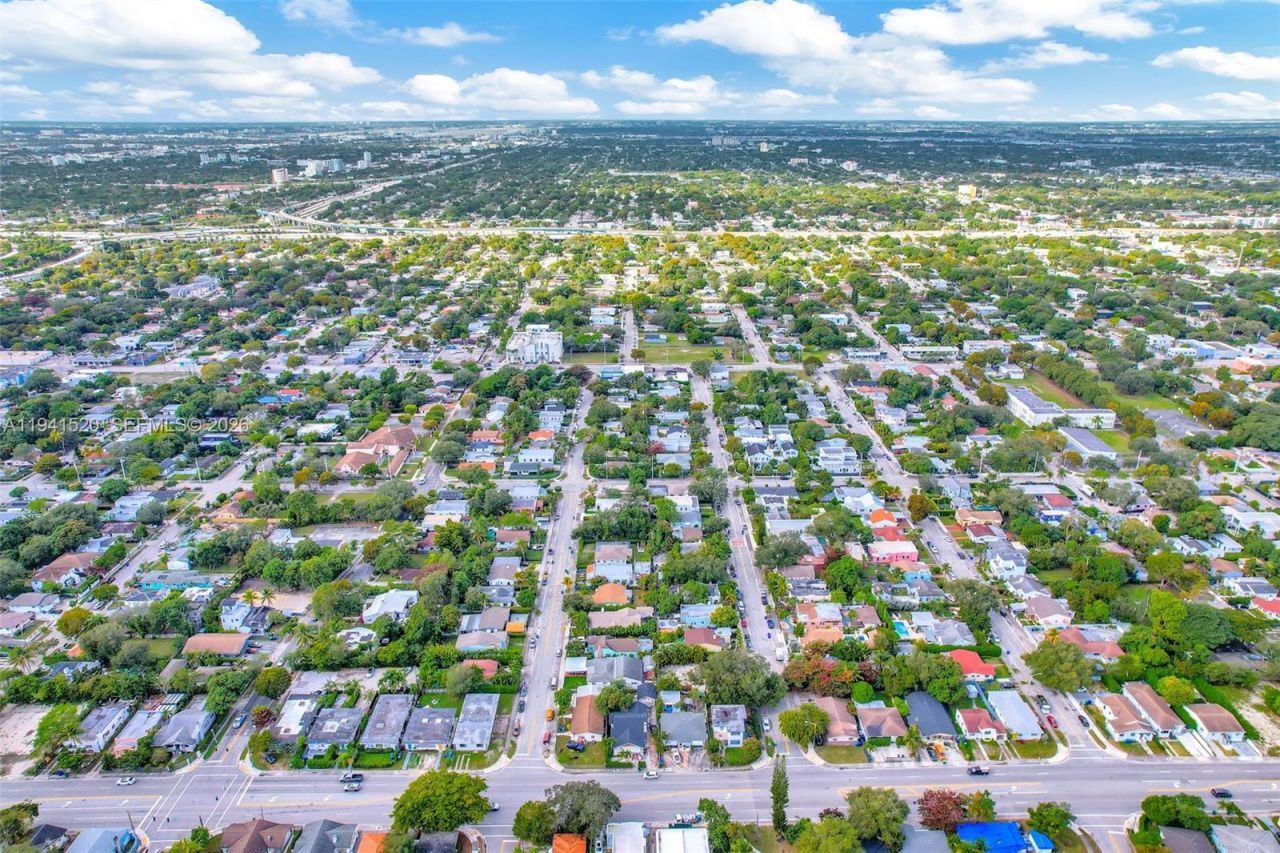 37 NW 47th St, Miami, FL 33127 Photo