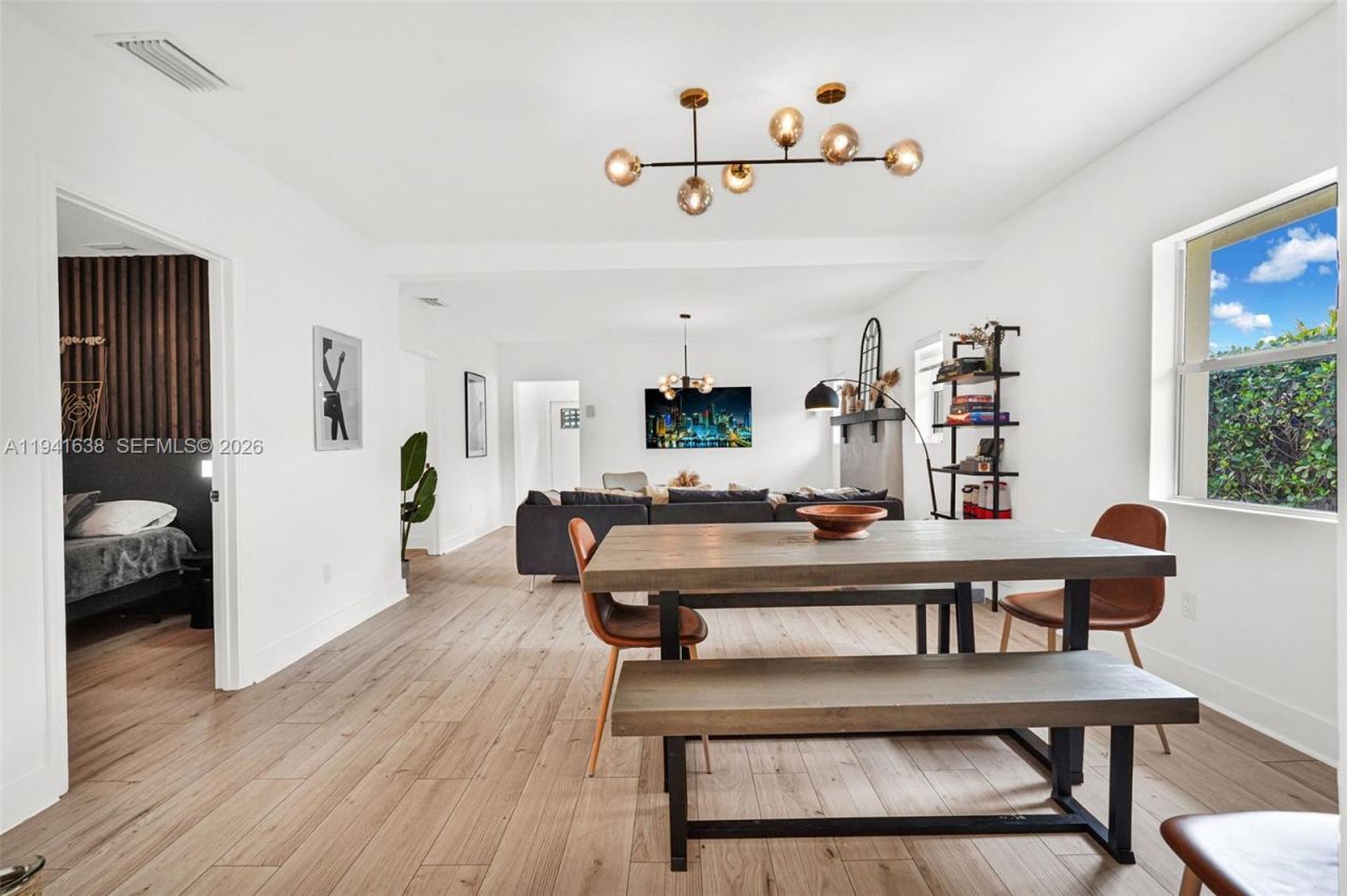 37 NW 47th St, Miami, FL 33127 Photo