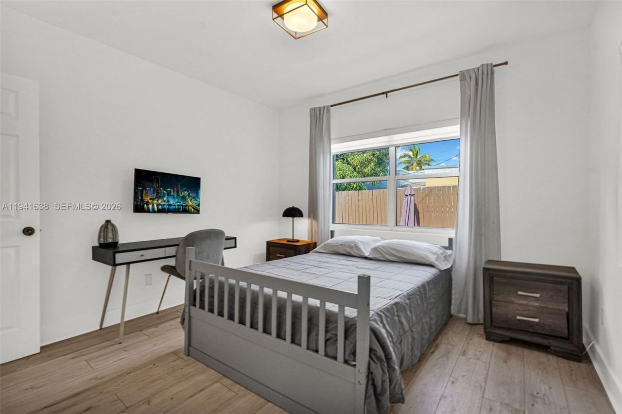 37 NW 47th St, Miami, FL 33127 Photo