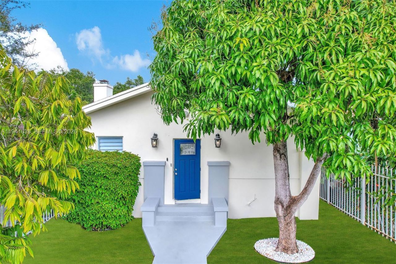 37 NW 47th St, Miami, FL 33127 Photo