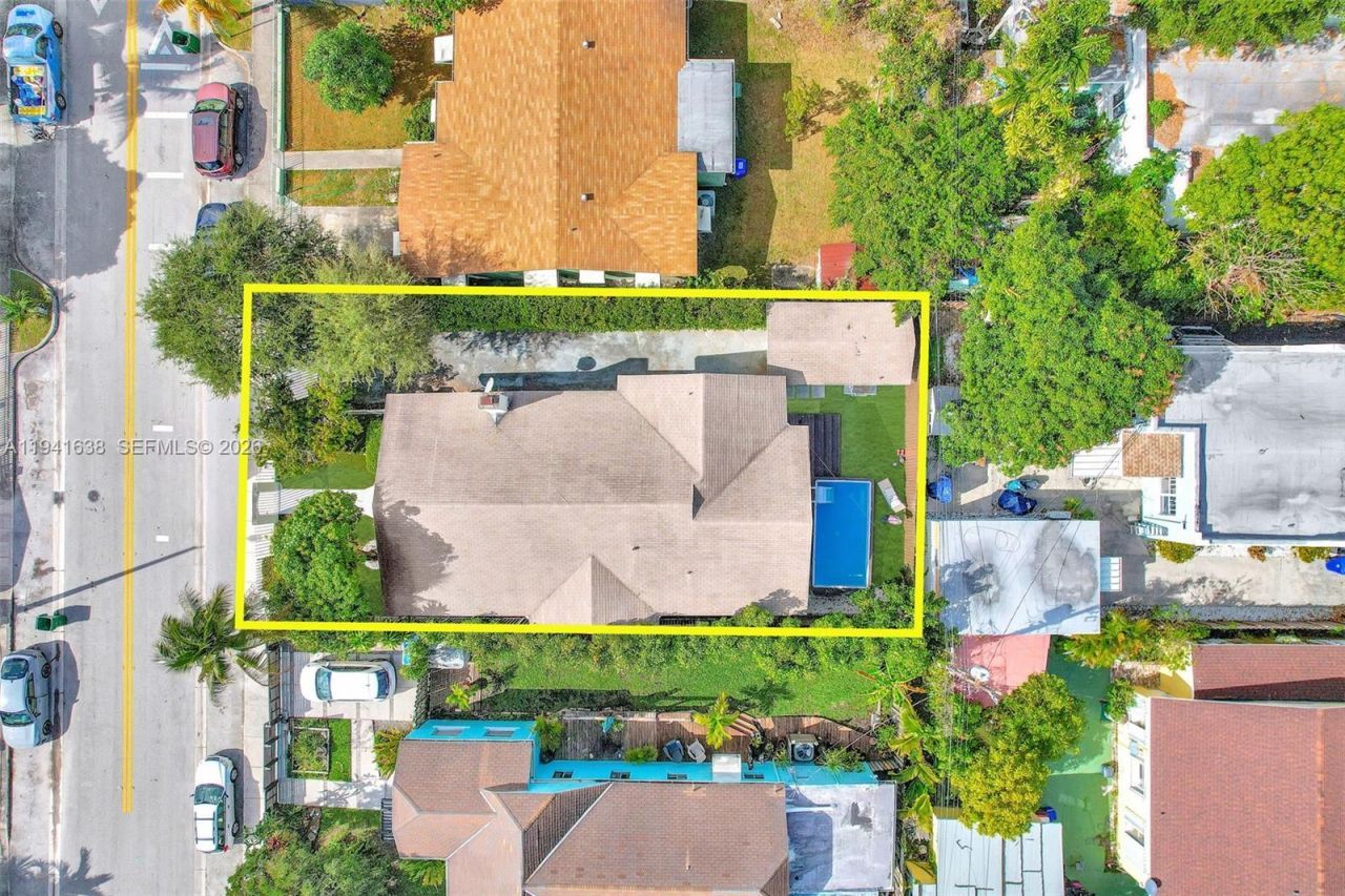 37 NW 47th St, Miami, FL 33127 Photo