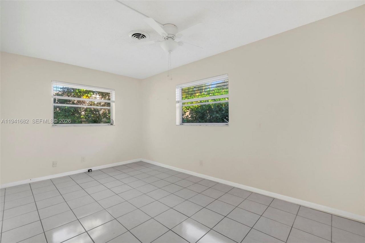 5561 NE 26th Ave, Fort Lauderdale, FL 33308 Photo