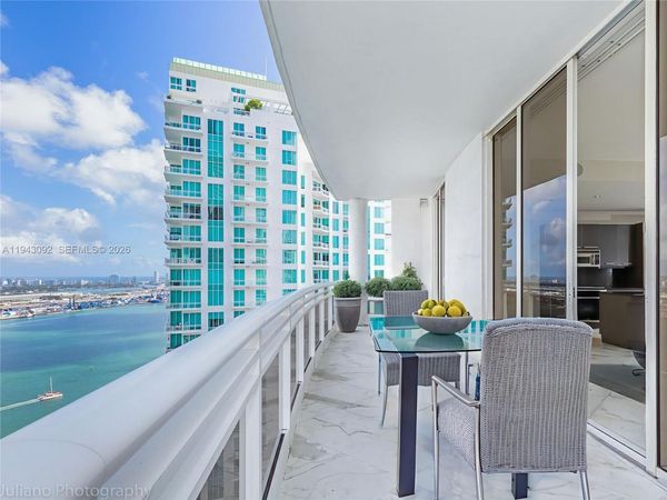 901 Brickell Key Blvd, Unit 3407, Miami, FL 33131