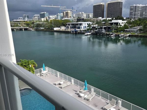 9381 E Bay Harbor Dr, Unit 404S, Bay Harbor Islands, FL 33154