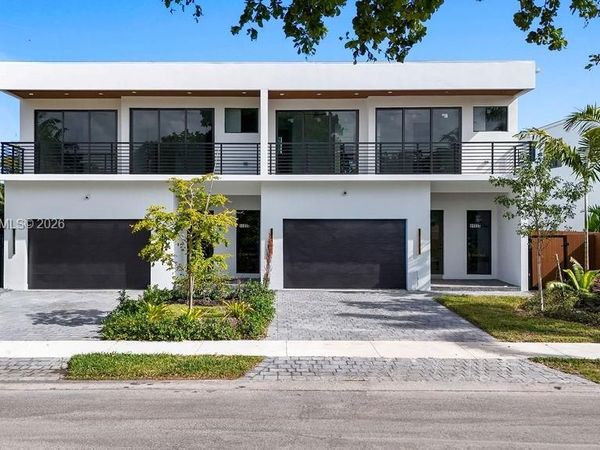 1122 NE 10th Ave, Fort Lauderdale, FL 33304