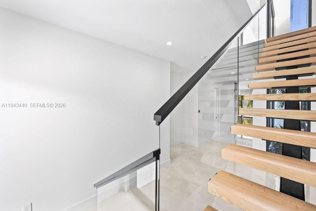 1122 NE 10th Ave, Fort Lauderdale, FL 33304 Photo