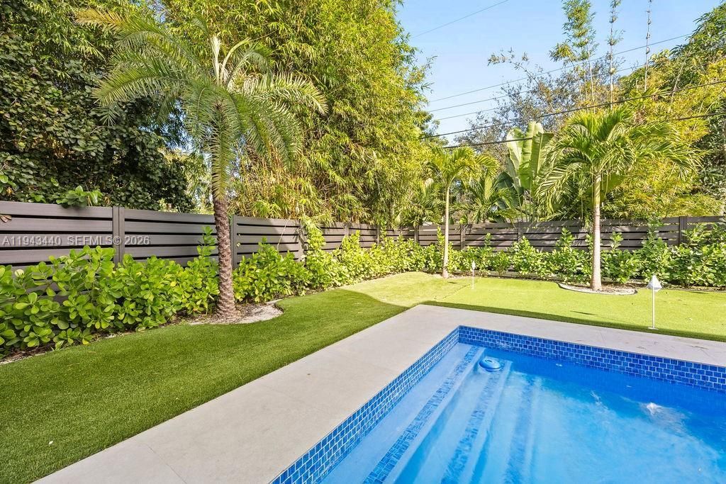 1122 NE 10th Ave, Fort Lauderdale, FL 33304 Photo