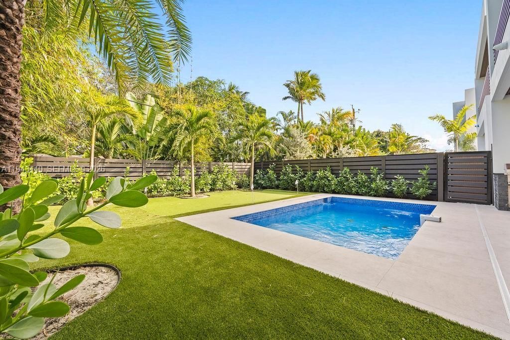 1122 NE 10th Ave, Fort Lauderdale, FL 33304 Photo