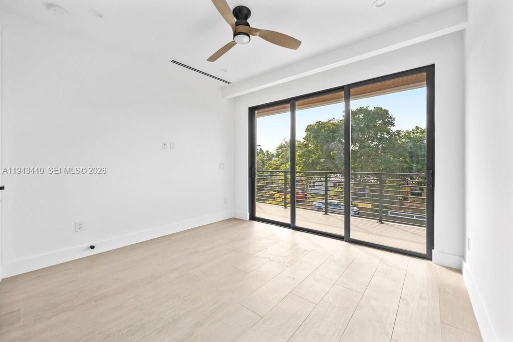 1122 NE 10th Ave, Fort Lauderdale, FL 33304 Photo