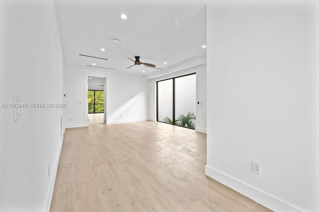 1122 NE 10th Ave, Fort Lauderdale, FL 33304 Photo