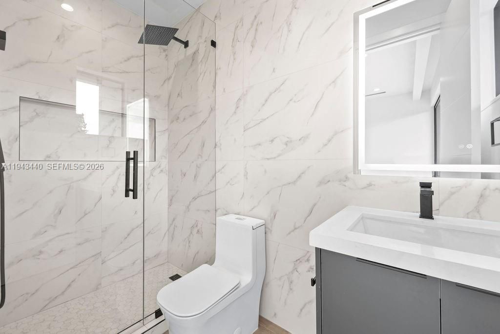 1122 NE 10th Ave, Fort Lauderdale, FL 33304 Photo