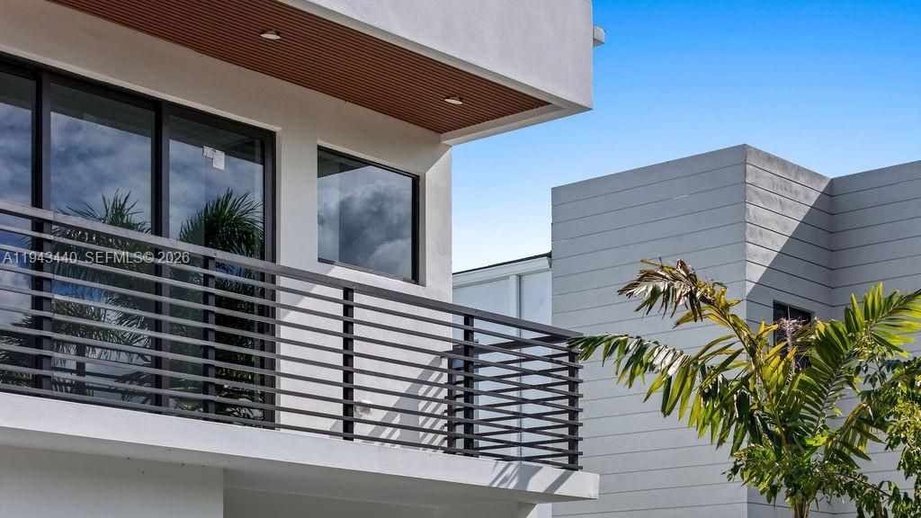 1122 NE 10th Ave, Fort Lauderdale, FL 33304 Photo