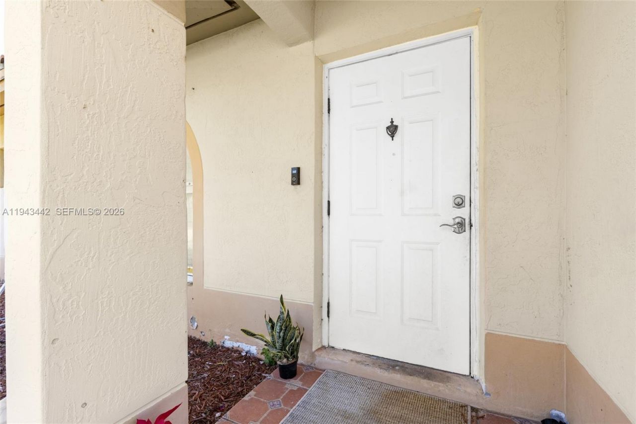 20235 SW 132nd Ave, Miami, FL 33177 Photo