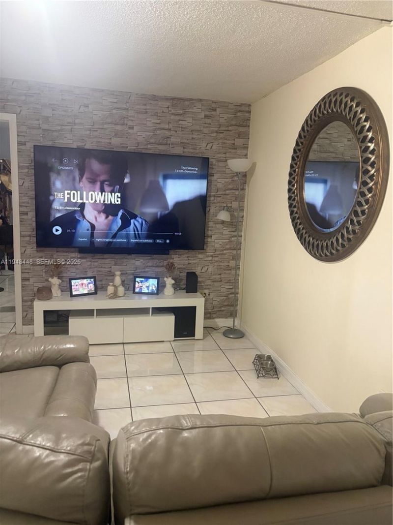 1190 Washington Cir, Unit 1190C, Homestead, FL 33034 Photo