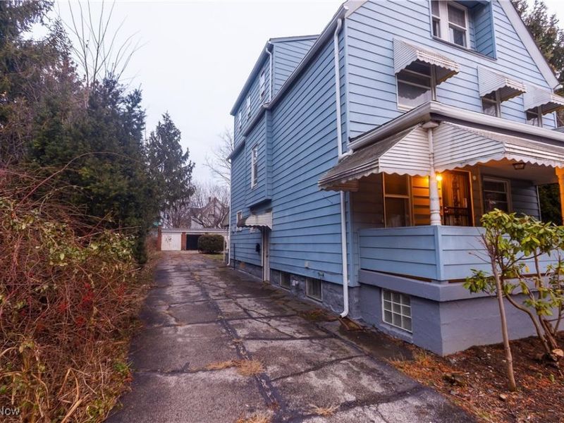 2245 E 87th Street, Cleveland, OH 44106 Photo 2