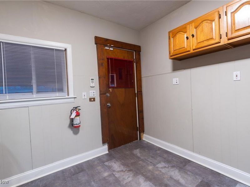 2245 E 87th Street, Cleveland, OH 44106 Photo 9