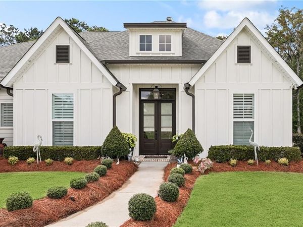 2020 CYPRESS TREE Court, Madisonville, LA 70447