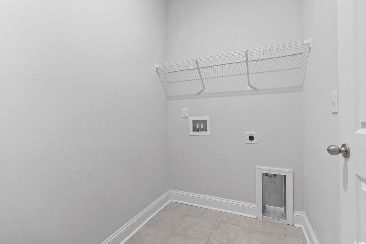 225 Astoria Park Loop Photo 22