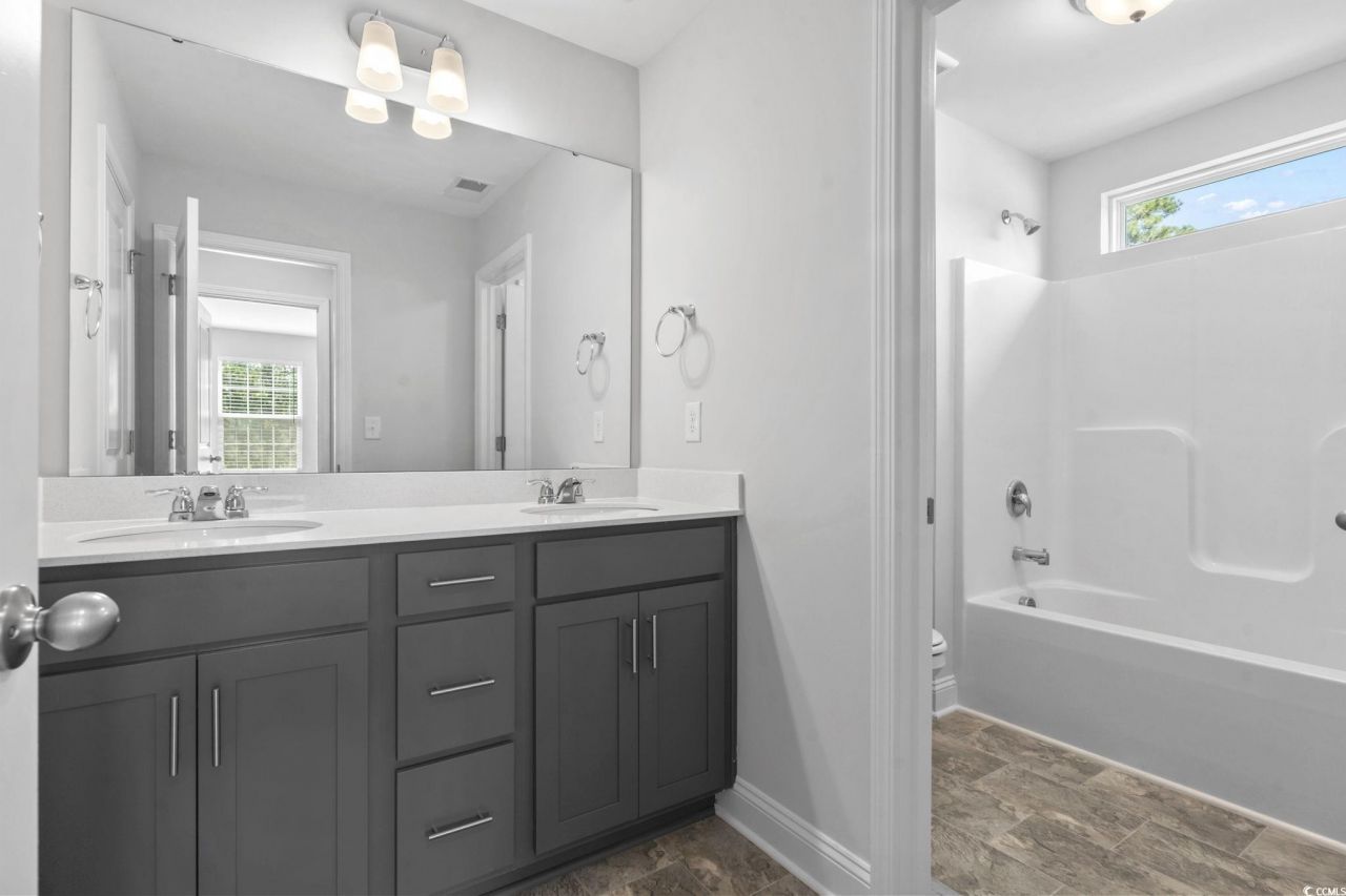 225 Astoria Park Loop Photo 29