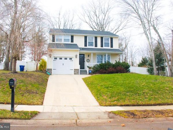 6 KINGSLEY AVENUE, MARLTON, NJ 08053