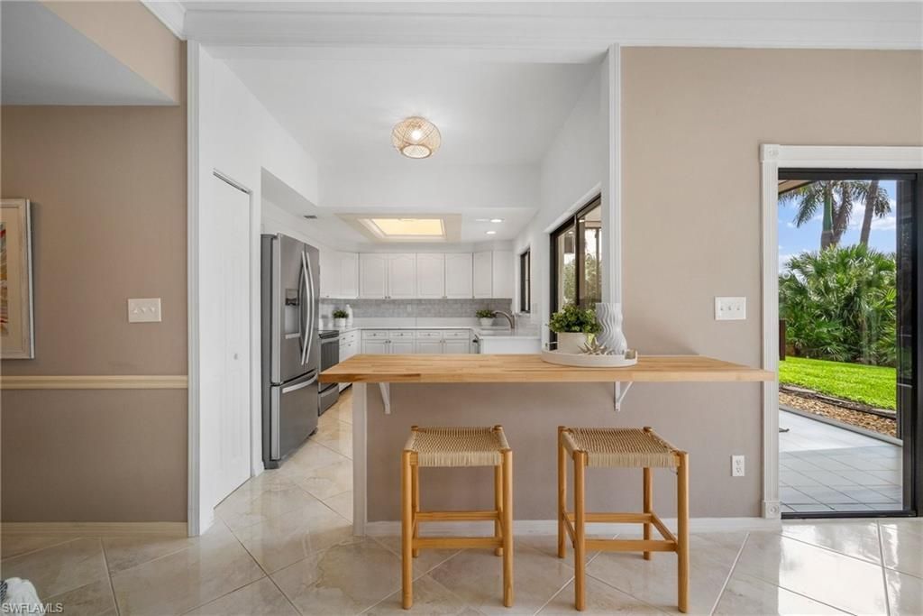 6760 Pelican Bay Blvd, Unit 312, Naples, FL 34108 Photo