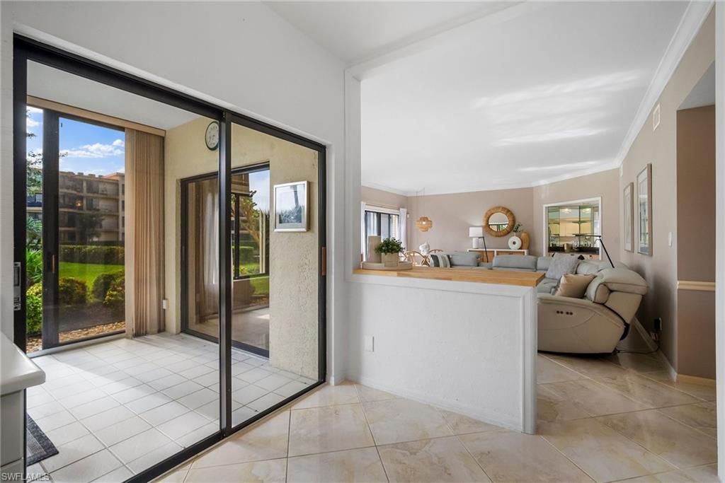 6760 Pelican Bay Blvd, Unit 312, Naples, FL 34108 Photo