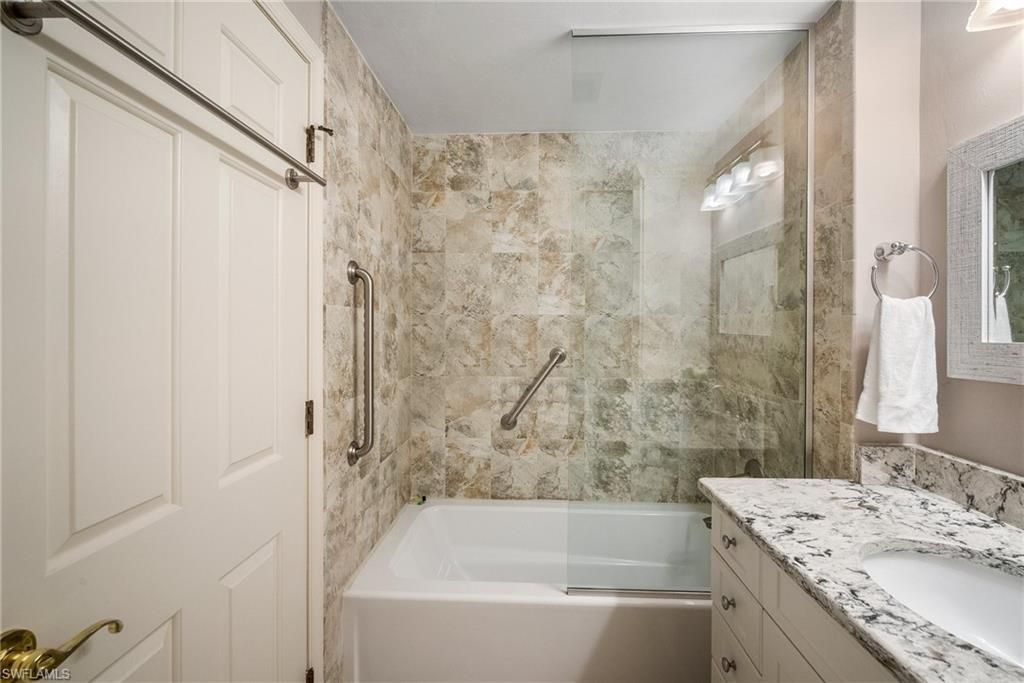 6760 Pelican Bay Blvd, Unit 312, Naples, FL 34108 Photo