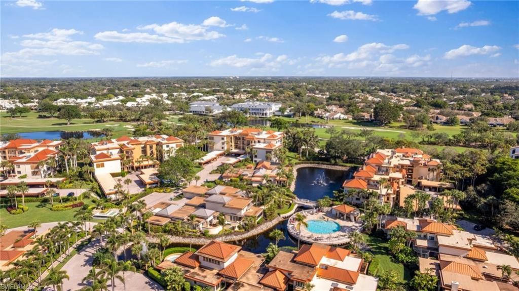 6760 Pelican Bay Blvd, Unit 312, Naples, FL 34108 Photo