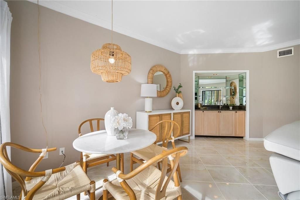 6760 Pelican Bay Blvd, Unit 312, Naples, FL 34108 Photo