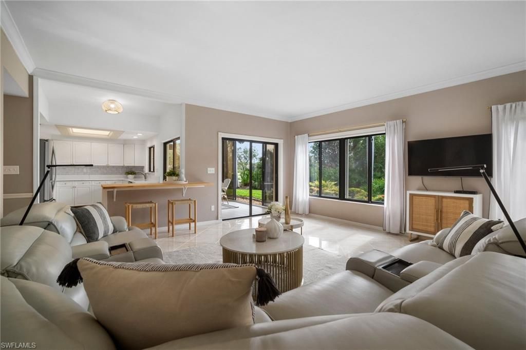 6760 Pelican Bay Blvd, Unit 312, Naples, FL 34108 Photo
