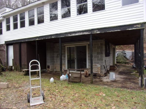 2347 Salt Lick Road, Montrose, WV 26283