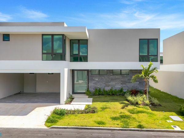 135 CALLE GALAPAGO, Bayam??n, PR 00959