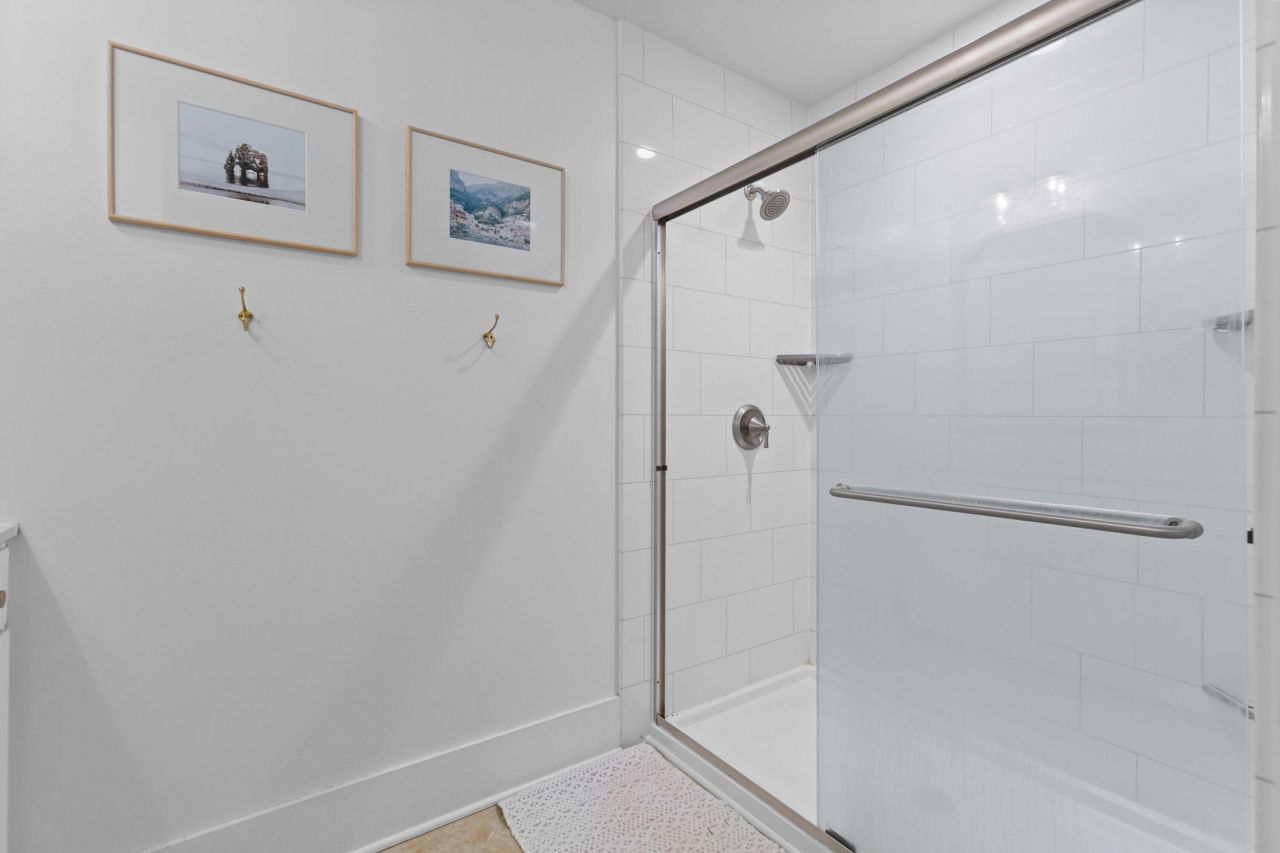 2887 Stonestown Drive Photo 27