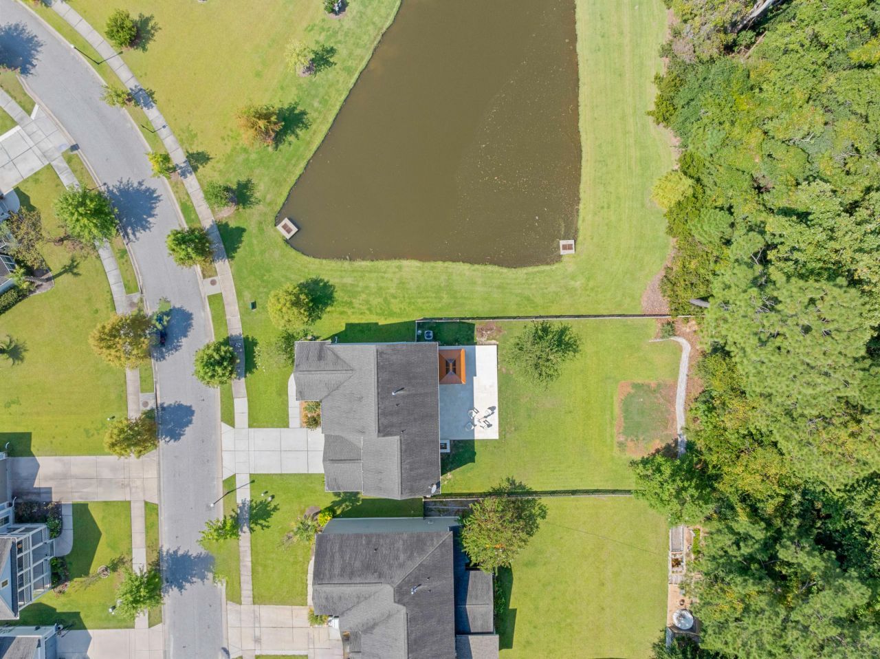 2887 Stonestown Drive Photo 36