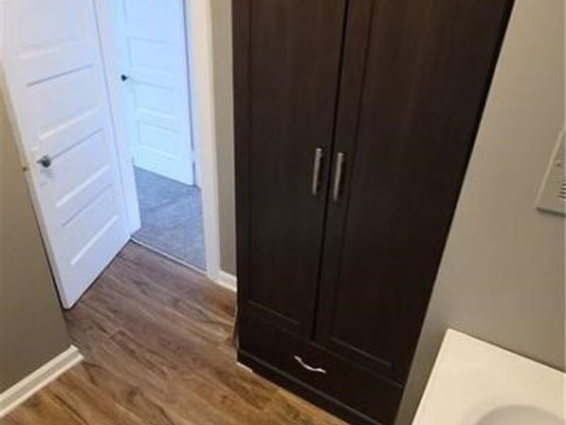 378 Cypress Avenue, Akron, OH 44301 Photo 13