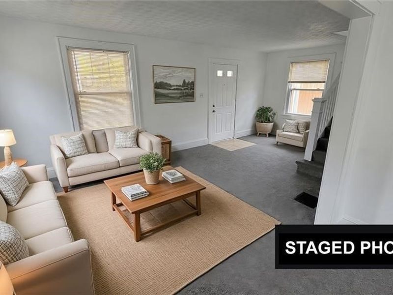 378 Cypress Avenue, Akron, OH 44301 Photo 5