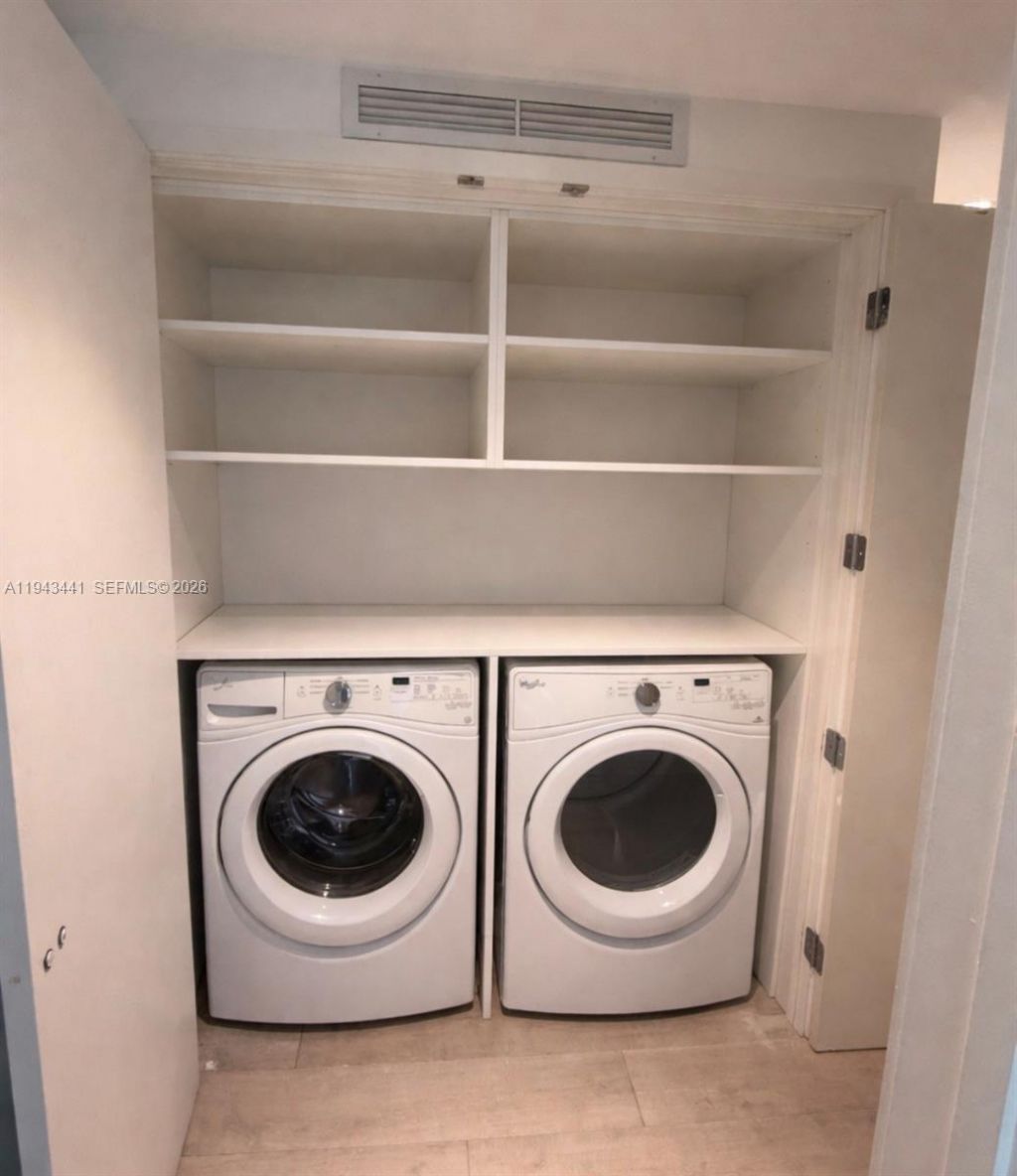 488 NE 18th St, Unit 700, Miami, FL 33132 Photo